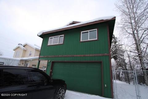 926 E 8th Ave, Anchorage, AK 99501 photo 2