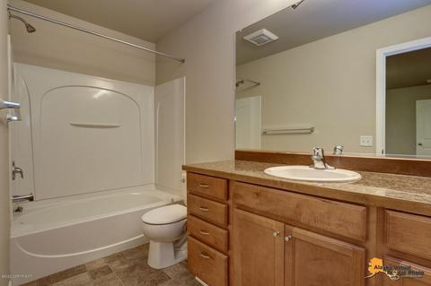 8056 Marsha Loop # 20, Anchorage, AK 99507 photo 22