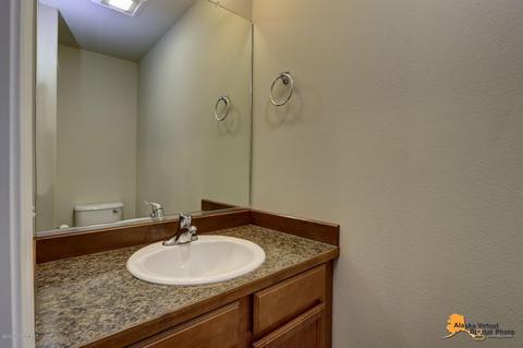 8056 Marsha Loop # 20, Anchorage, AK 99507 photo 14