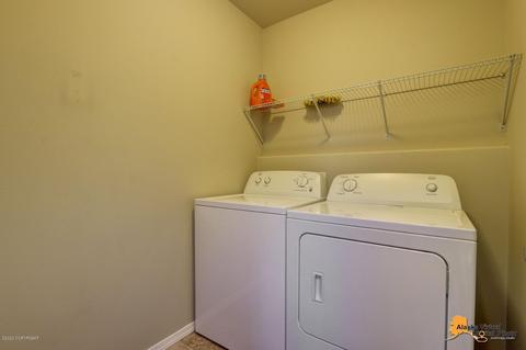 8056 Marsha Loop # 20, Anchorage, AK 99507 photo 18
