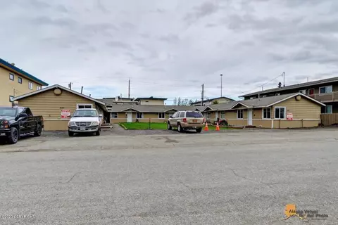 5157 Chena Ave, Anchorage, AK 99508 photo 2