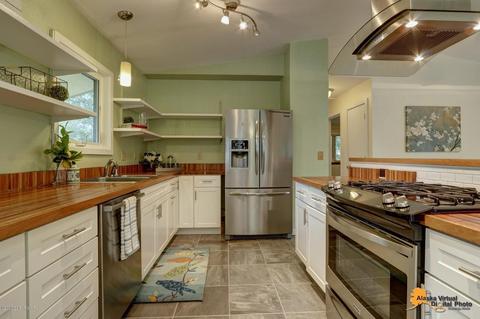 7340 Silver Birch Dr, Anchorage, AK 99502 photo 11