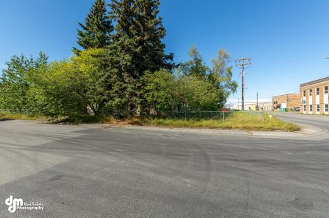 1441 E 11th Ave, Anchorage, AK 99501 photo 1