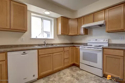 530 Bitterroot Cir, Anchorage, AK 99504 photo 38