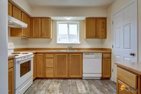 530 Bitterroot Cir, Anchorage, AK 99504 photo 13