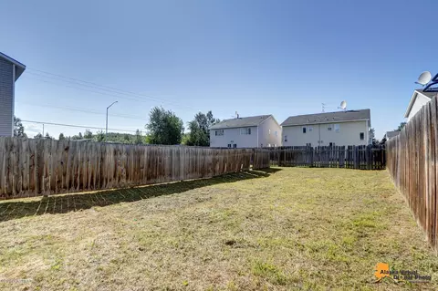 530 Bitterroot Cir, Anchorage, AK 99504 photo 4