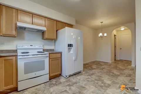 530 Bitterroot Cir, Anchorage, AK 99504 photo 39