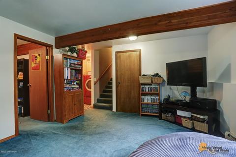 18530 Neumann Cir, Eagle River, AK 99577 photo 32