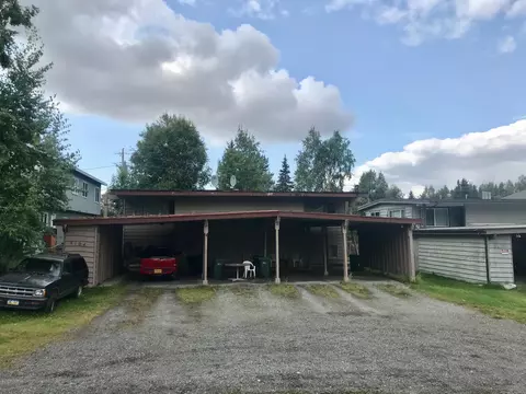4104 Cope St, Anchorage, AK 99503 photo 2