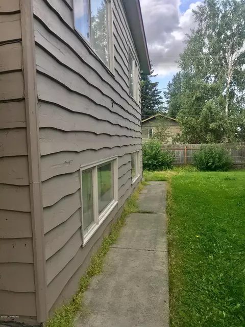 4104 Cope St, Anchorage, AK 99503 photo 6