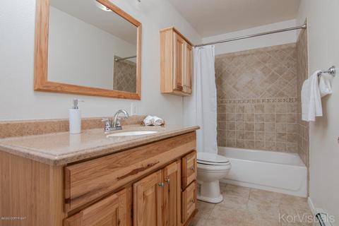 10233 Ledoux Ln, Eagle River, AK 99577 photo 12