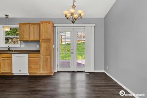 12607 Crested Butte Dr, Eagle River, AK 99577 photo 10