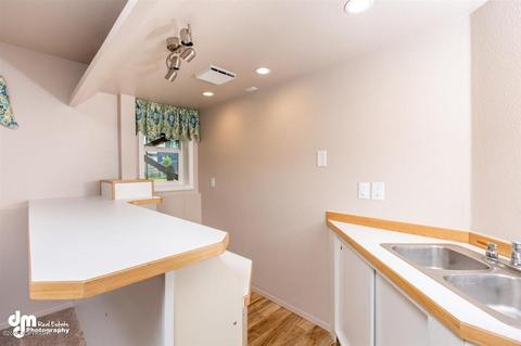 3320 E 72nd Ave, Anchorage, AK 99507 photo 11