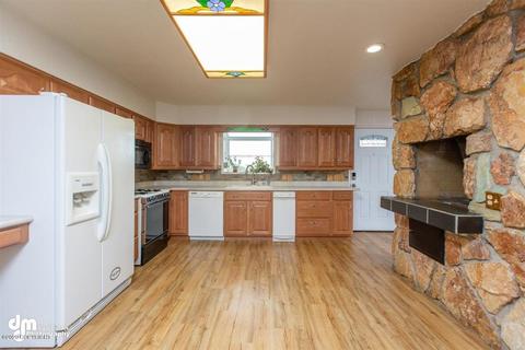 3320 E 72nd Ave, Anchorage, AK 99507 photo 7