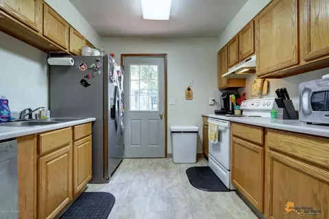 17737 Blue Spruce Ln, Eagle River, AK 99577 photo 5