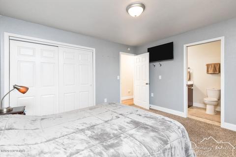 1840 E 56th Ave, Anchorage, AK 99507 photo 16