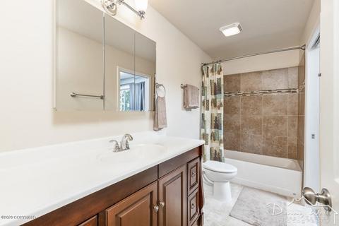 1840 E 56th Ave, Anchorage, AK 99507 photo 11