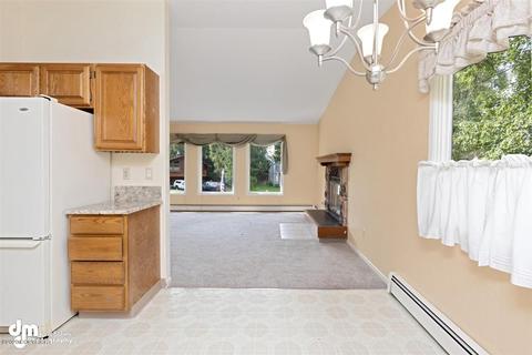 9715 Sinina Cir, Eagle River, AK 99577 photo 8