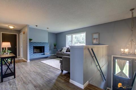 7440 Tangle Ct, Anchorage, AK 99504 photo 3