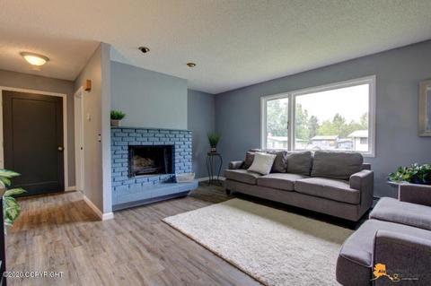 7440 Tangle Ct, Anchorage, AK 99504 photo 4