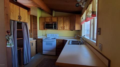 8137 E 5th Ave, Anchorage, AK 99504 photo 13