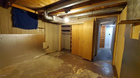 8137 E 5th Ave, Anchorage, AK 99504 photo 32