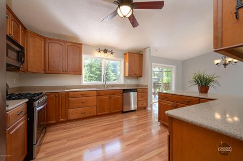 17542 Kiloana Ct, Eagle River, AK 99577 photo 9