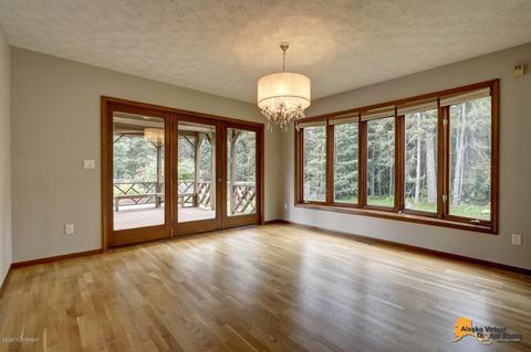 9620 Grover Dr, Anchorage, AK 99507 photo 21