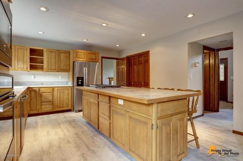 9620 Grover Dr, Anchorage, AK 99507 photo 23
