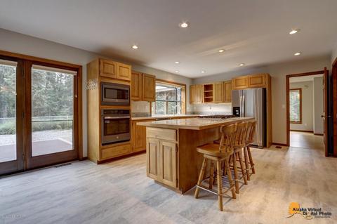 9620 Grover Dr, Anchorage, AK 99507 photo 22