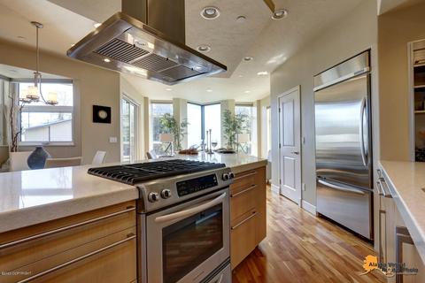 1001 E St # 3, Anchorage, AK 99501 photo 17