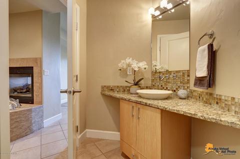 1001 E St # 3, Anchorage, AK 99501 photo 25