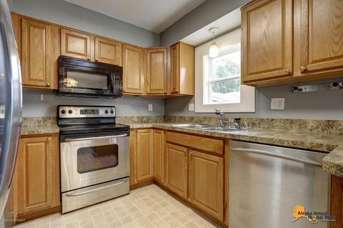 8431 E 12th Ct, Anchorage, AK 99504 photo 10