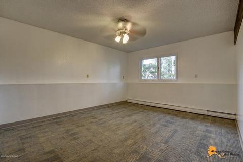 8431 E 12th Ct, Anchorage, AK 99504 photo 22