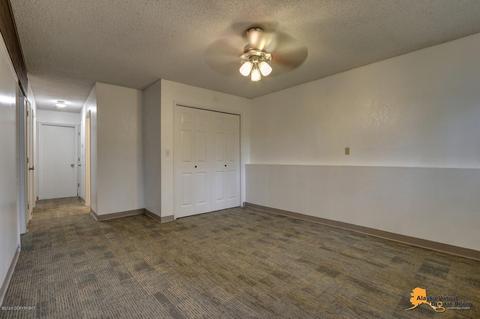 8431 E 12th Ct, Anchorage, AK 99504 photo 23