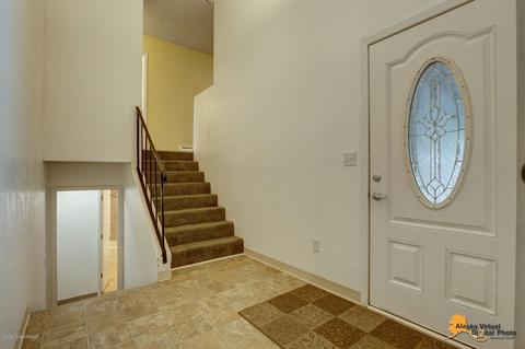 8431 E 12th Ct, Anchorage, AK 99504 photo 3