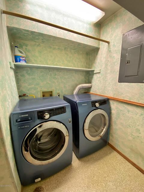 22043 Cloverleaf Rd, Chugiak, AK 99567 photo 13