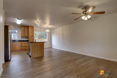 3433 E 17th Ave, Anchorage, AK 99508 photo 3