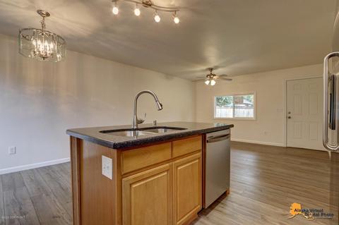 3433 E 17th Ave, Anchorage, AK 99508 photo 11