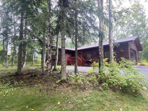 23652 Goliath Dr, Chugiak, AK 99567 photo 2