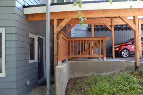 5530 E 38th Ct, Anchorage, AK 99504 photo 6