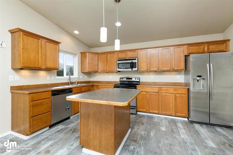 8968 Eagle River Ln, Eagle River, AK 99577 photo 9