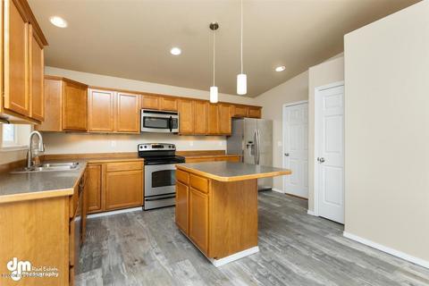 8968 Eagle River Ln, Eagle River, AK 99577 photo 8