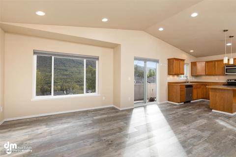 8968 Eagle River Ln, Eagle River, AK 99577 photo 6