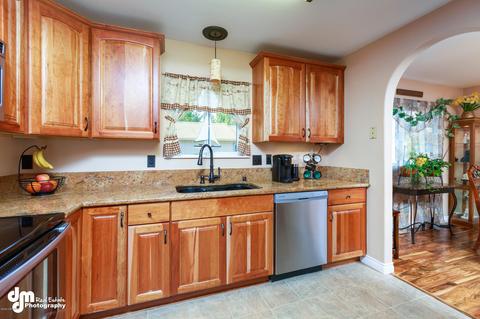 3958 Reflection Dr, Anchorage, AK 99504 photo 19
