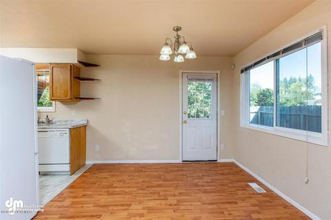 3121 E 64th Ave, Anchorage, AK 99507 photo 5