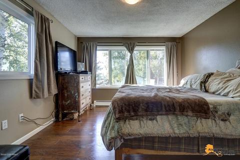 8601 E 11th Ct, Anchorage, AK 99504 photo 18