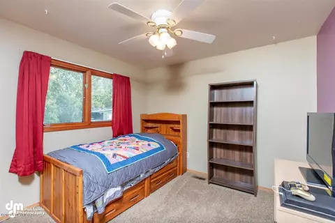 648 E 74th Ave, Anchorage, AK 99518 photo 49