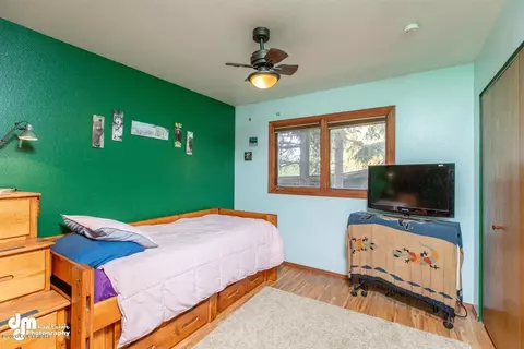 648 E 74th Ave, Anchorage, AK 99518 photo 15