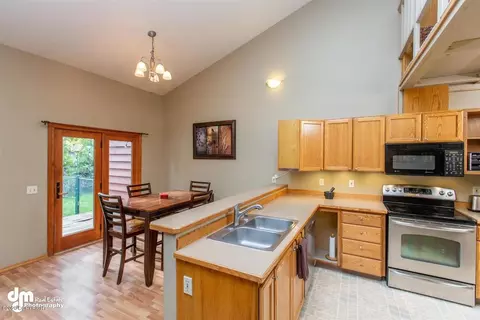 648 E 74th Ave, Anchorage, AK 99518 photo 38